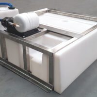 Sub mount fresh water tank with pump